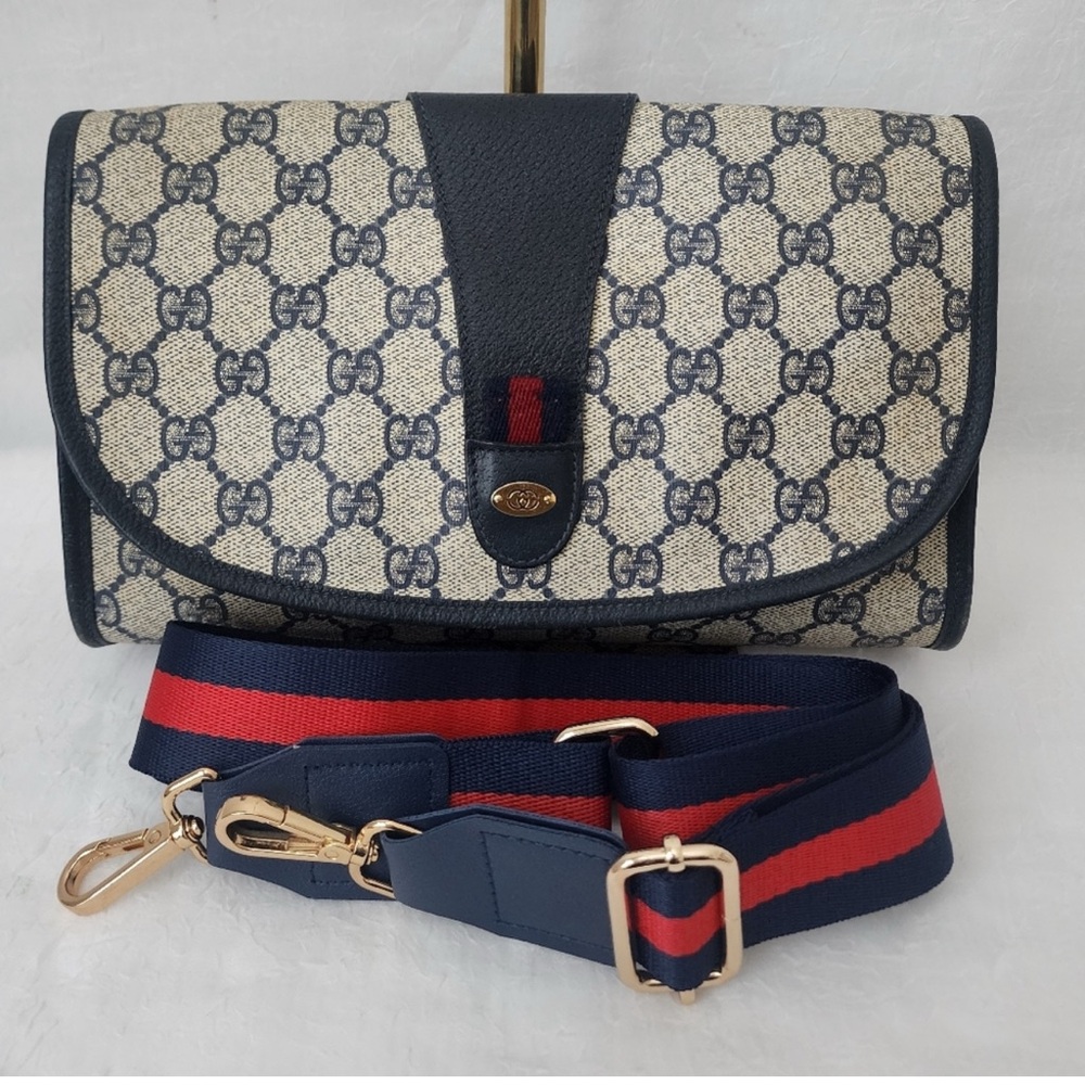 Auth Gucci GG Ophedia Clutch to Crossbody